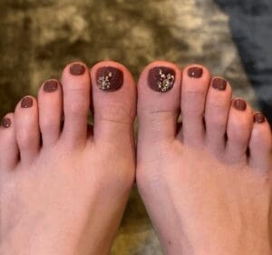 Pedicure of Jennifer Lynn Affleck
